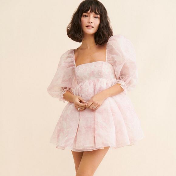 Selkie Dresses & Skirts - Selkie Puff Organza Mini Floral Dress Pink Size M